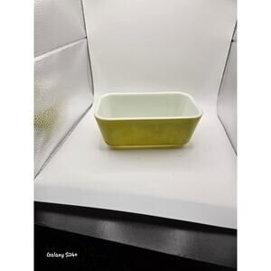 Pyrex small 1 1/2 Pint loaf pan.  Verde Green